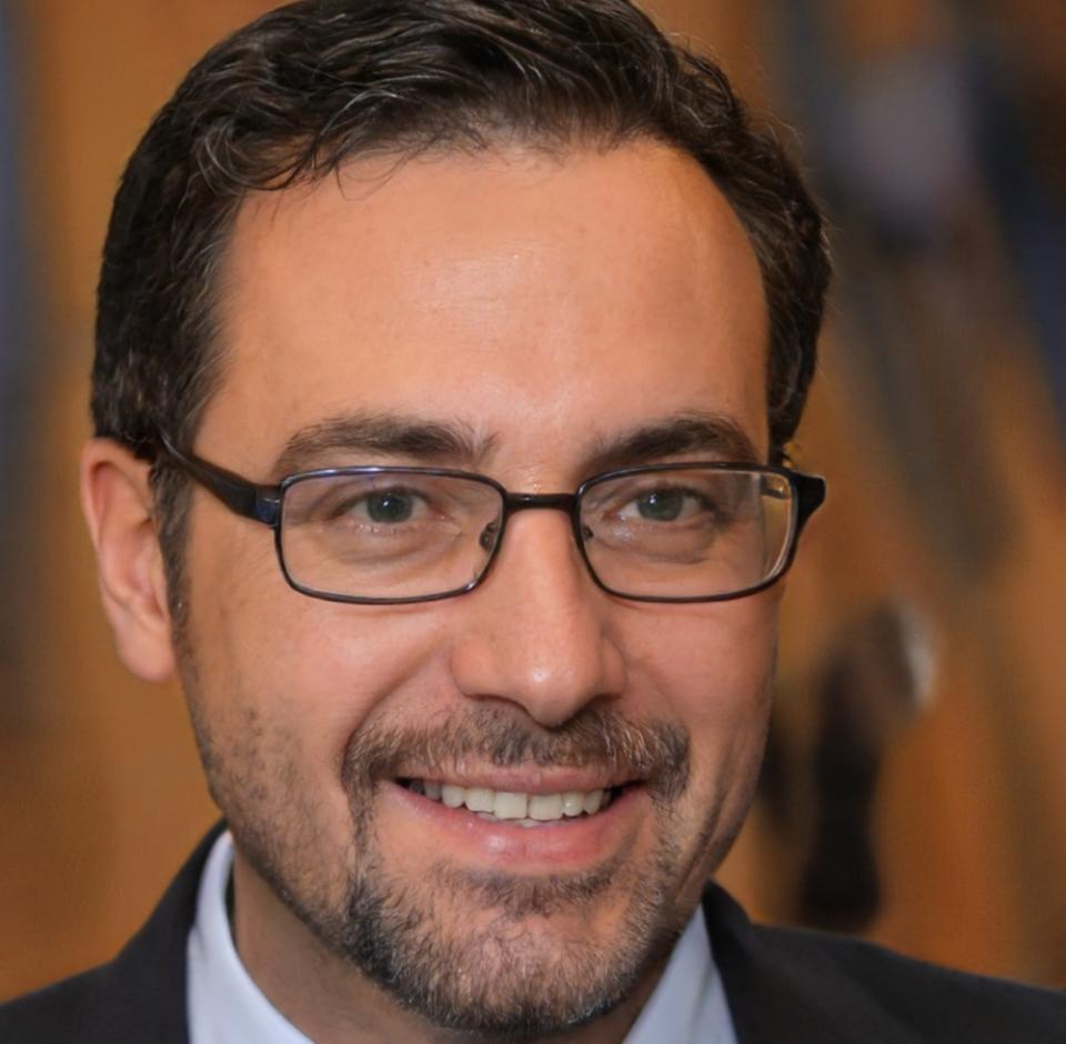 Retrato profesional de Adrià Soldevila